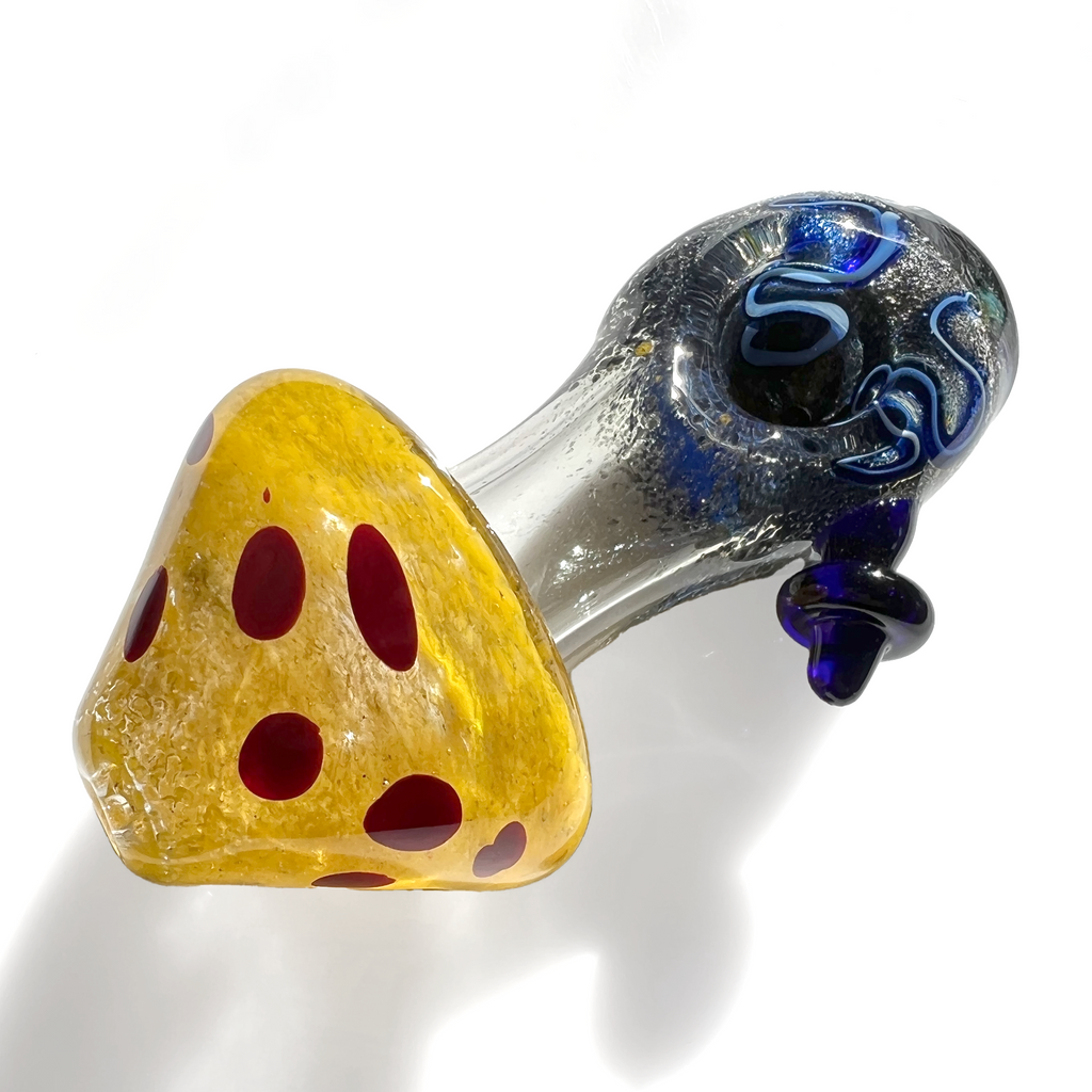 glass mushroomcore pipe mushroom smoking accessories 420 hand blown yellow red brown spots