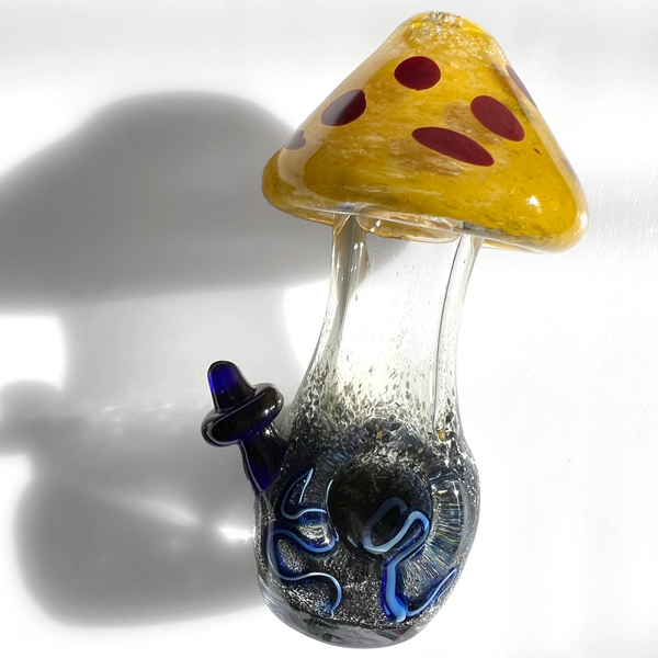 yellow cap glass mushroom pipe with red spots smoking accessories hand blown 